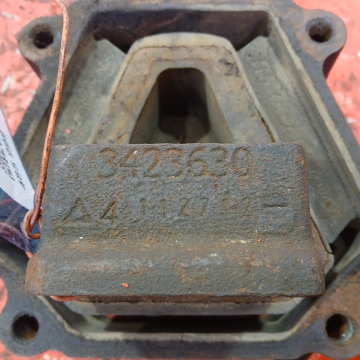 3423630 IVECO Опора двигателя, № XF485999, фото 6