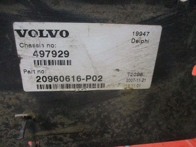 20543103 VOLVO Ящик АКБ, № XF364284, фото 3