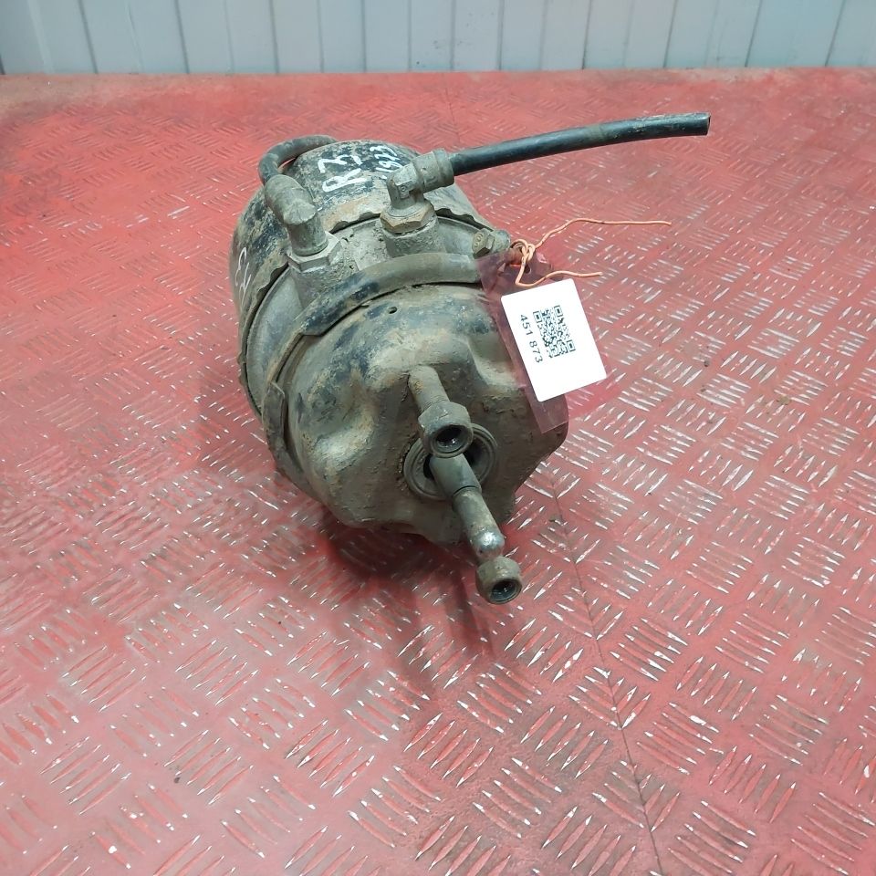 7420533193 RENAULT Энергоаккумулятор, № XF451873, фото 4