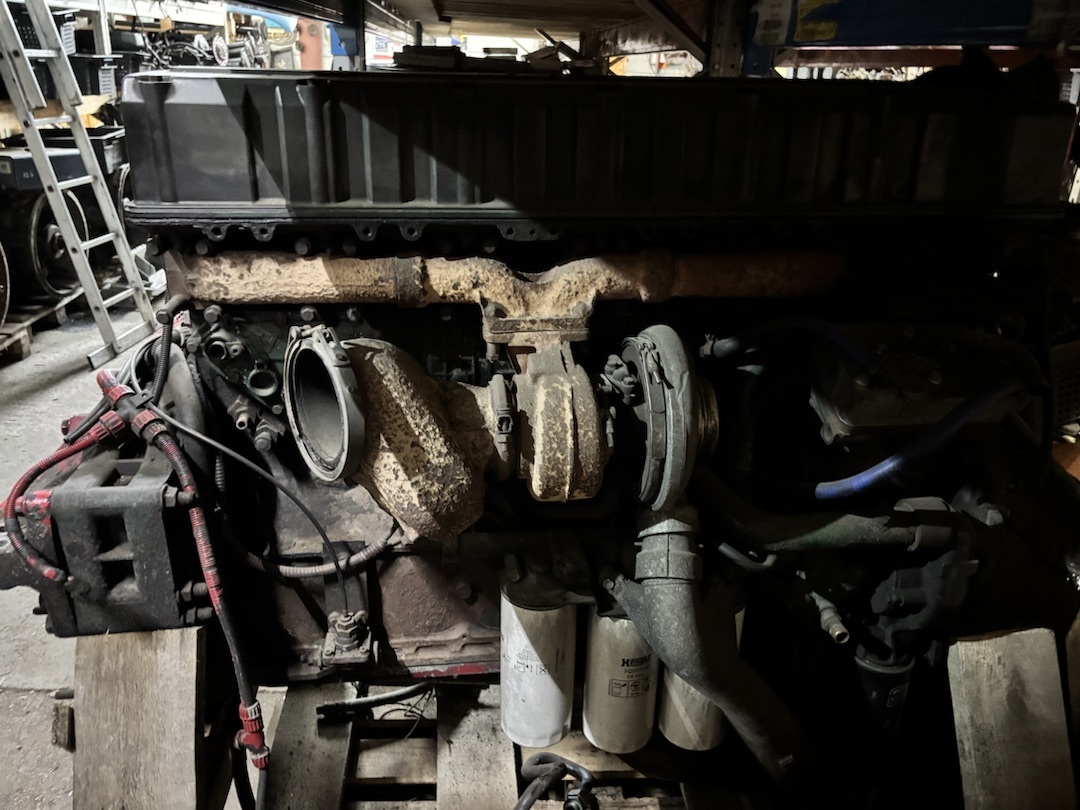 1637740 VOLVO Двигатель, D12А, № XF440897, фото 3