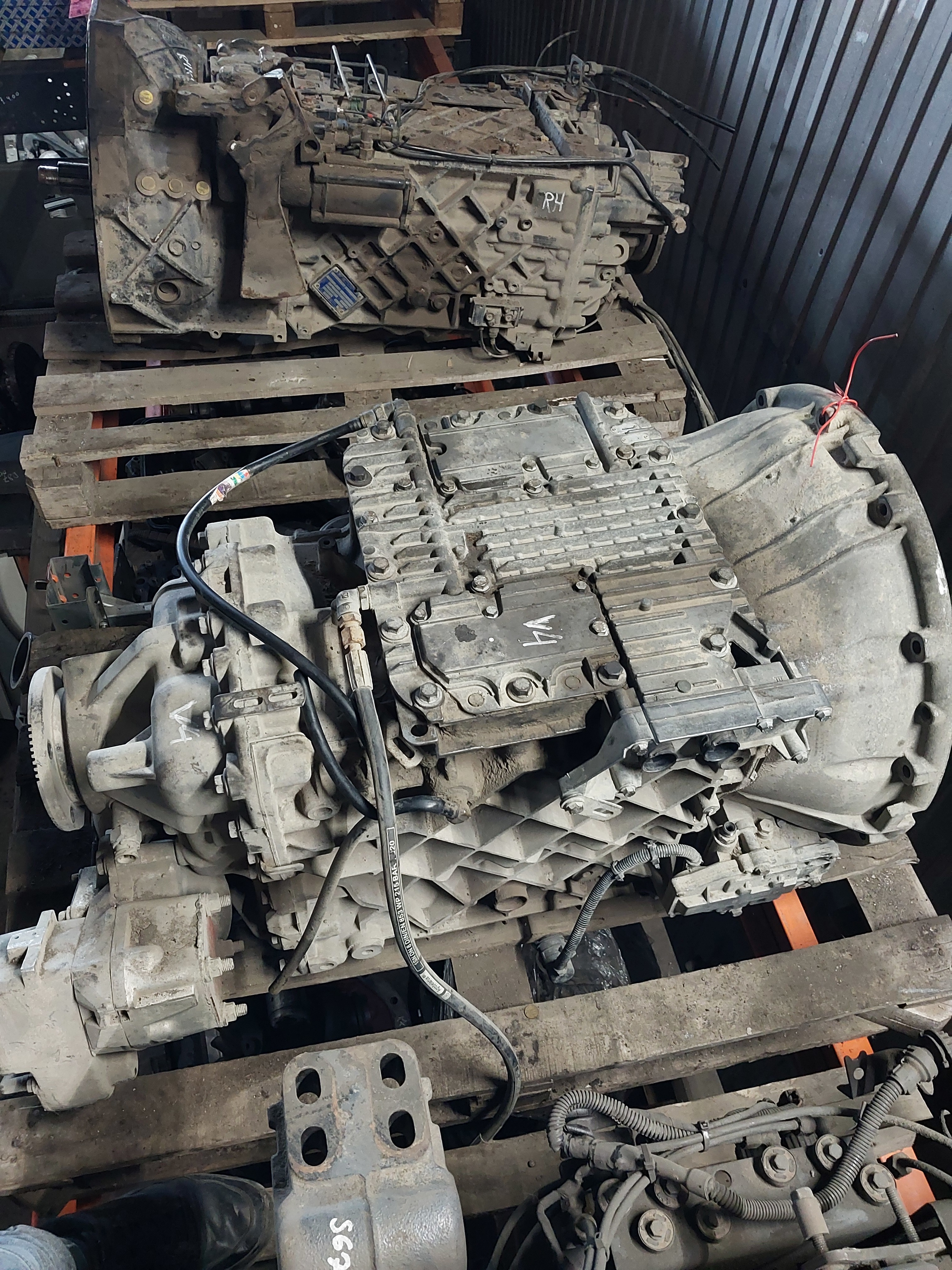 3190398 VOLVO АКПП, AT2412C, Без ретардера, № XF441757, фото 6