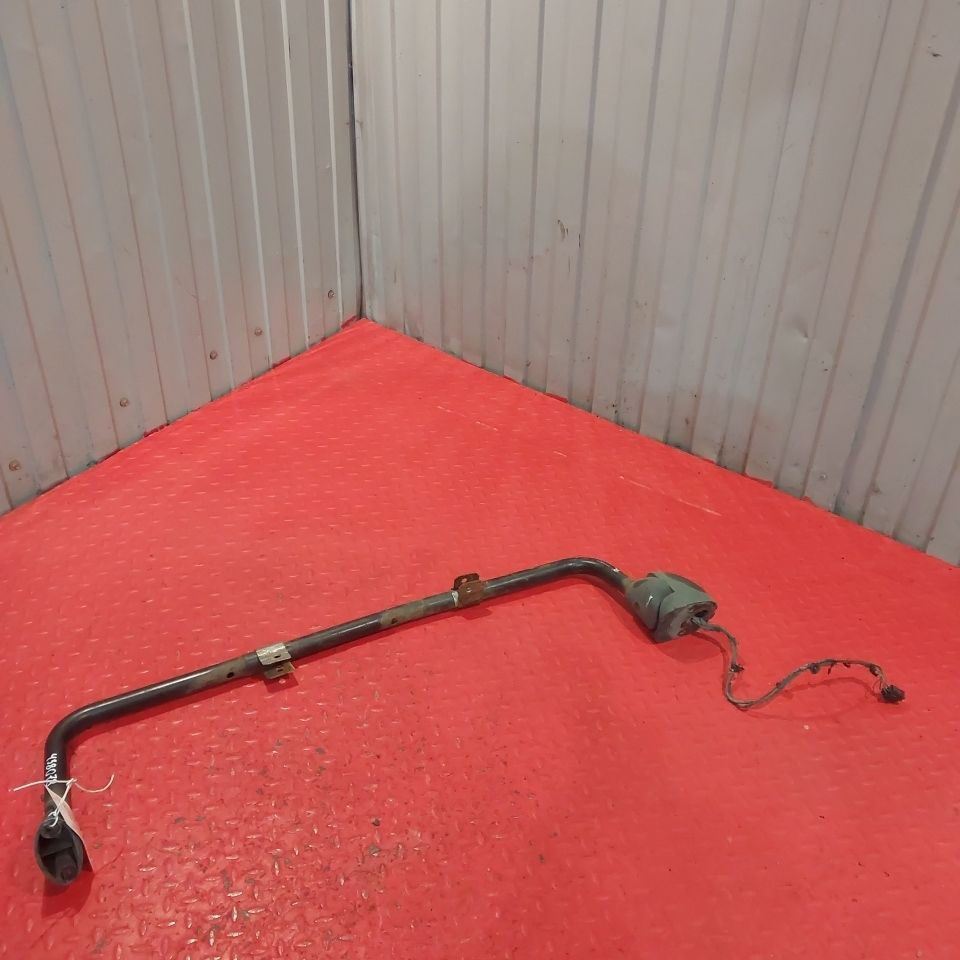 0018106914 MERCEDES Кронштейн зеркала, № XF438078, фото 2