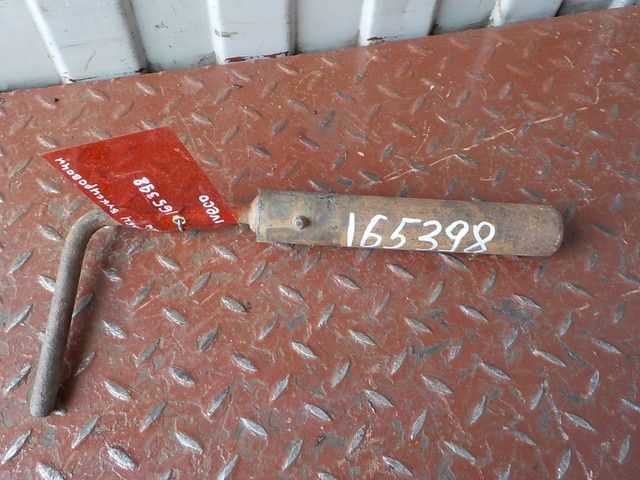 41270436 IVECO Крюк буксировочный, № XF165398, фото 2
