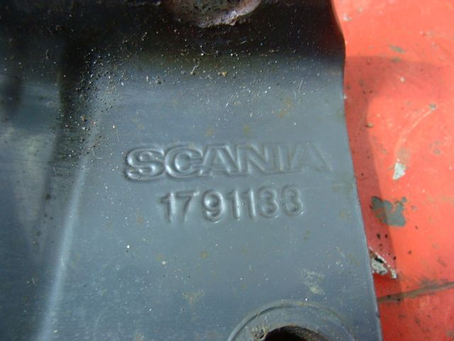 1791133 SCANIA Кронштейн пневмоподушки, № XF301267, фото 4