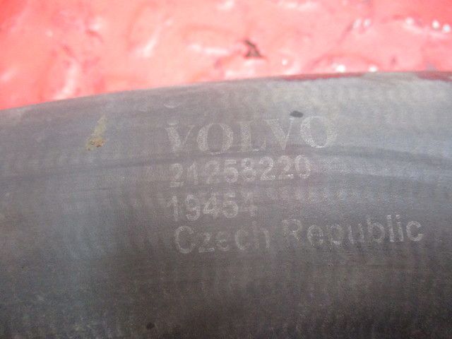 21258220 VOLVO Патрубок водяной, № XF340978, фото 3