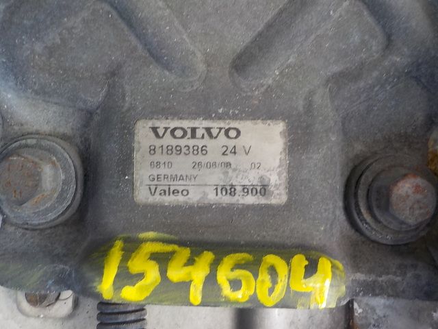 81917585 VOLVO Трапеция стеклоочистителя, № XF154604, фото 1