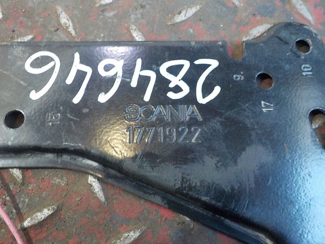 1771922 SCANIA Кронштейн блока ABS, № XF284646, фото 4