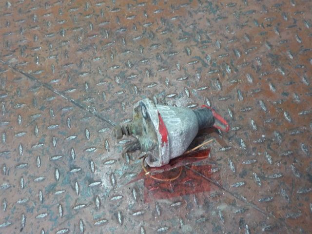 5010306958 RENAULT Выключатель массы, № XF130724, фото 4