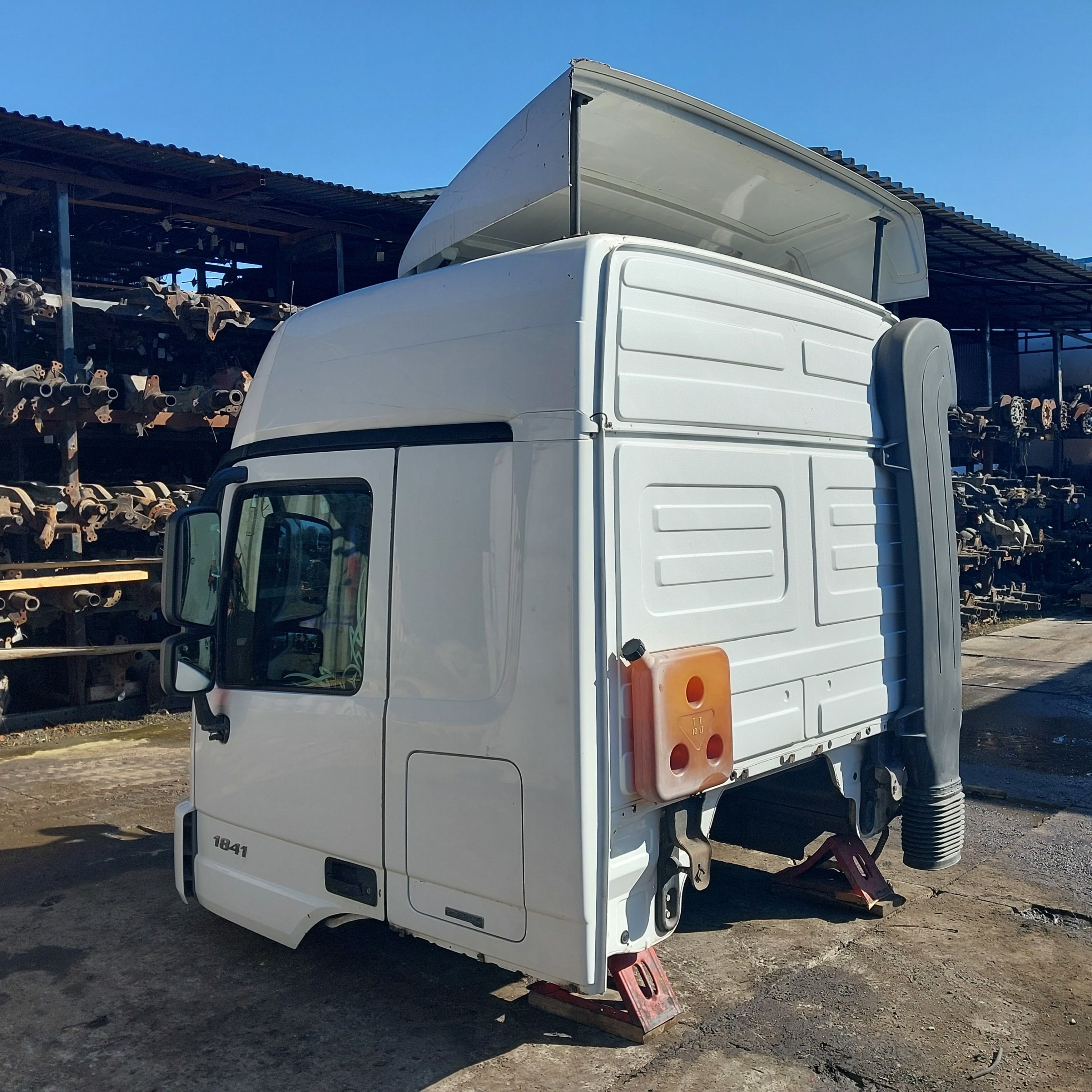 MERCEDES Каркас кабины, № XF446978, фото 3
