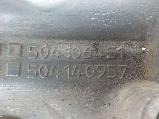 504106451 IVECO Крышка двигателя, № XF43886, фото 5