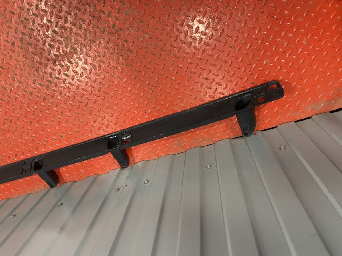 1212164 KAHVECI OTOMOTIV Кронштейн солнцезащитного козырька, фото 3