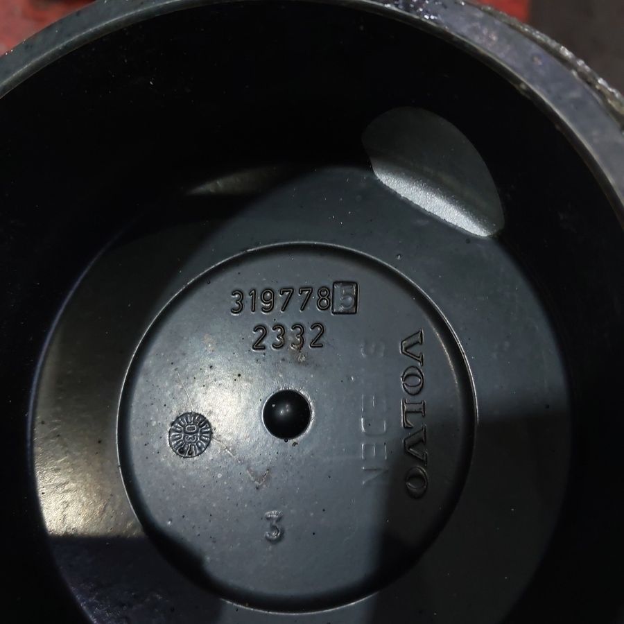 3197785 VOLVO Крышка ступицы, № XF407098, фото 4