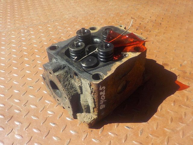 5410103320 MERCEDES Головка блока, № XF94025, фото 1
