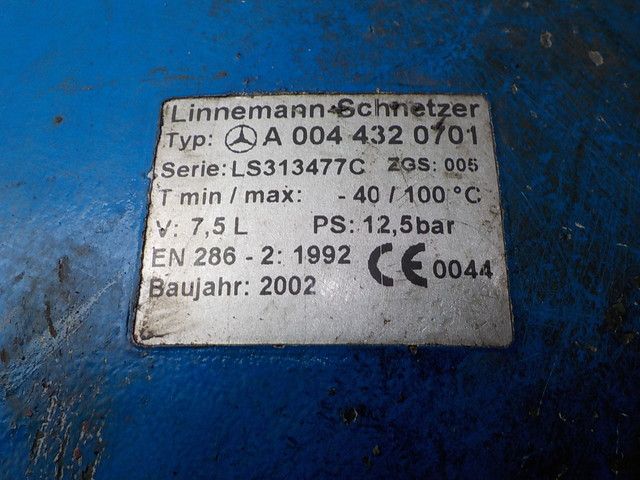 0054324101 MERCEDES Ресивер воздушный, № XF92309, фото 4
