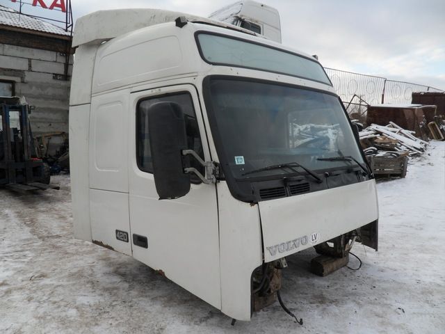 VOLVO Каркас кабины, № XF226015, фото 8