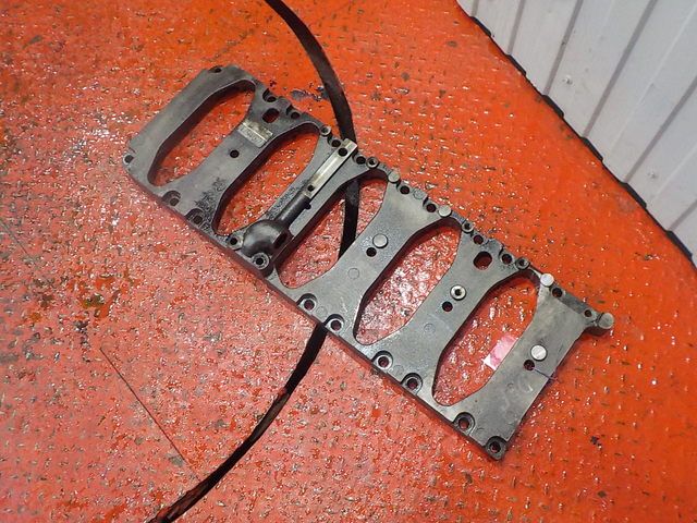 1794578 DAF Маслоотражатель двигателя, № XF352471, фото 1