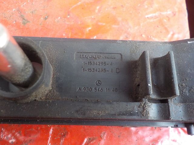 9305461140 MERCEDES Коробка распределительная, № XF339304, фото 4