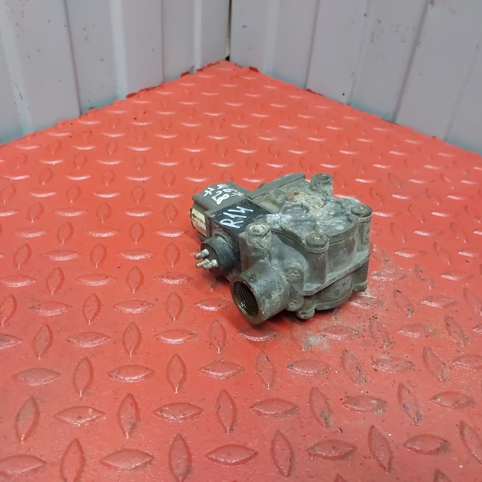 4721950160 RENAULT Клапан ABS, № XF467728, фото 2
