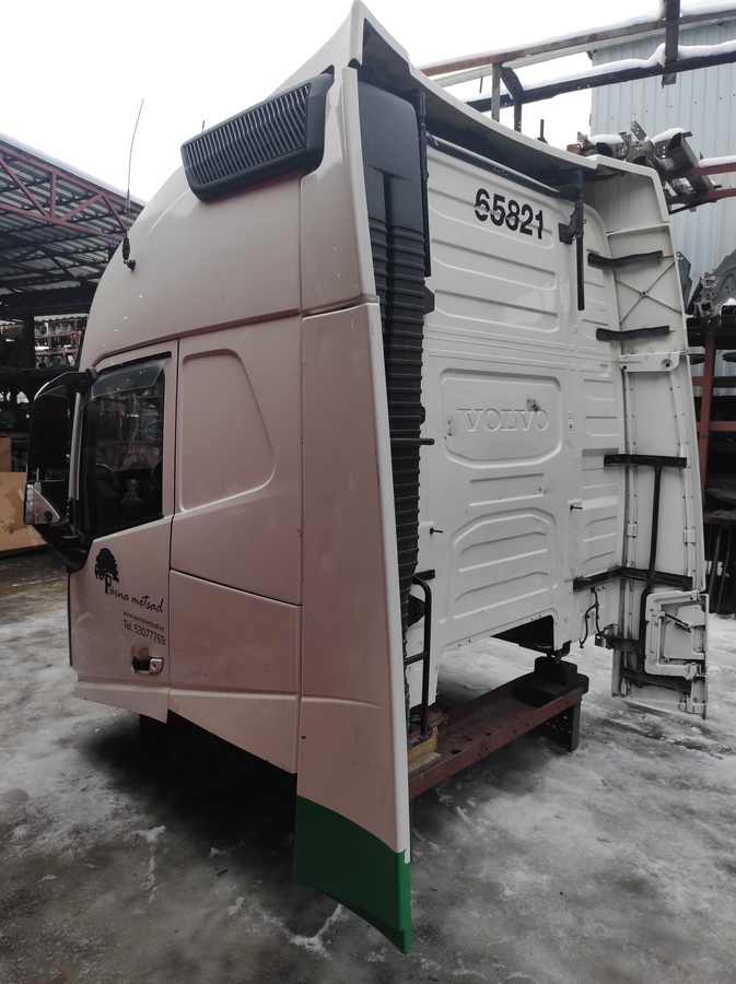 VOLVO Кабина, Globetrotter XL, № XF404185, фото 3