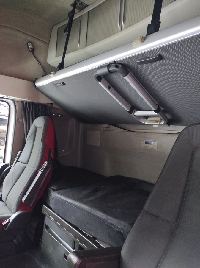 VOLVO Кабина, Globetrotter XL, № XF404185, фото 12