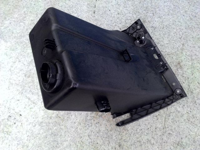 1539793 FORD Бардачок, № XF33243, фото 2