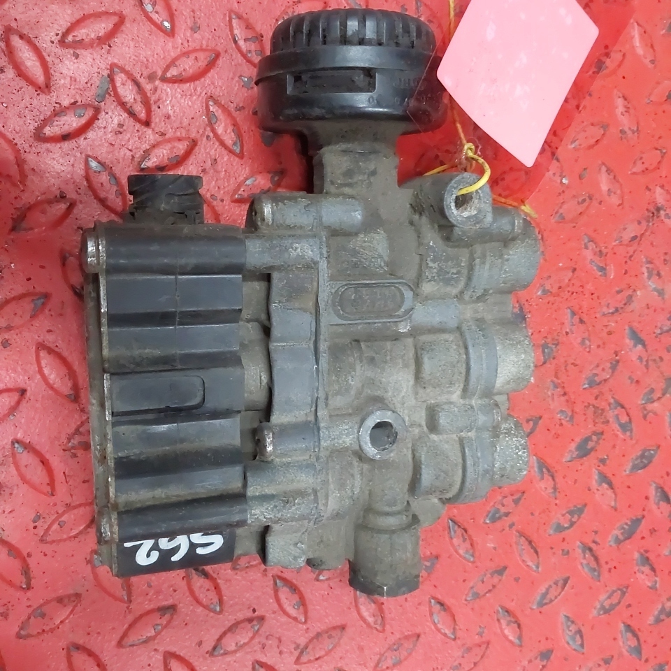 2084508 SCANIA Кран ECAS, № XF464979, фото 4