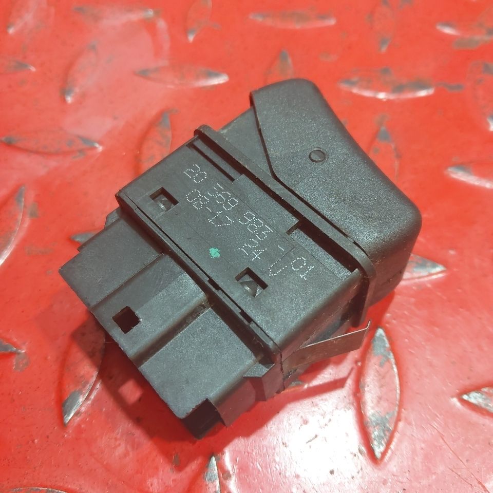 20569983 VOLVO Кнопка, № XF451119, фото 3
