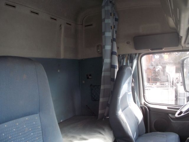 VOLVO Кабина, Day Cab, № XF61350, фото 10