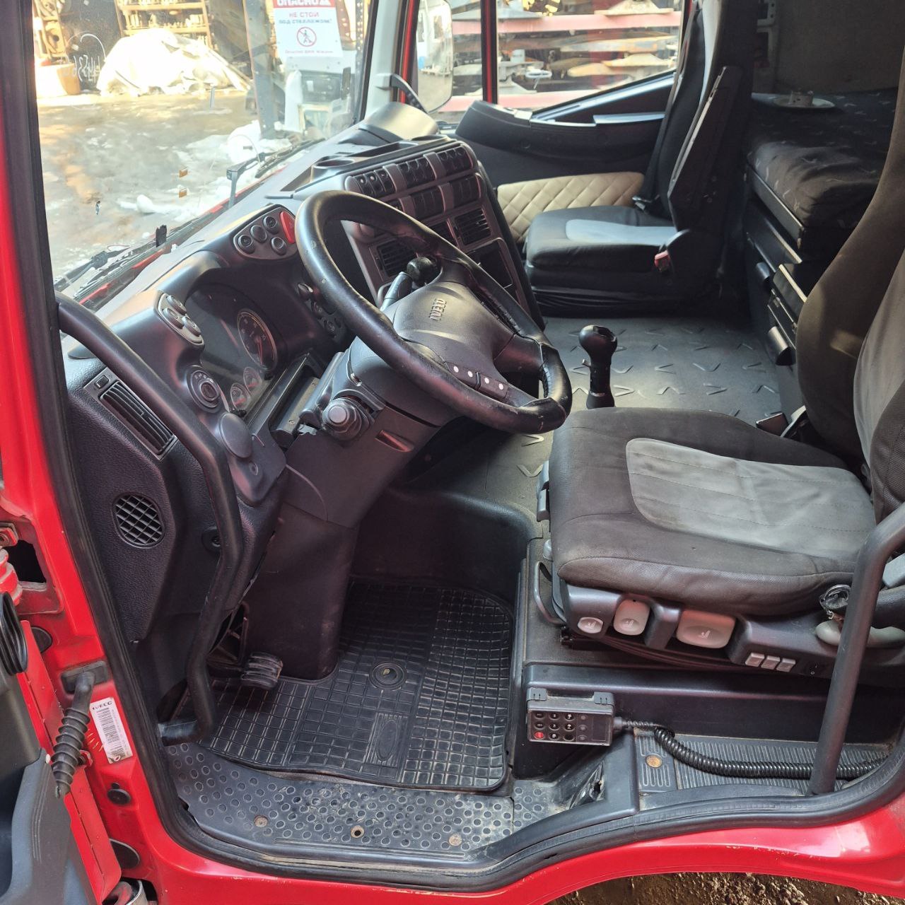 IVECO Кабина, AS, Красный, № XF445366, фото 10