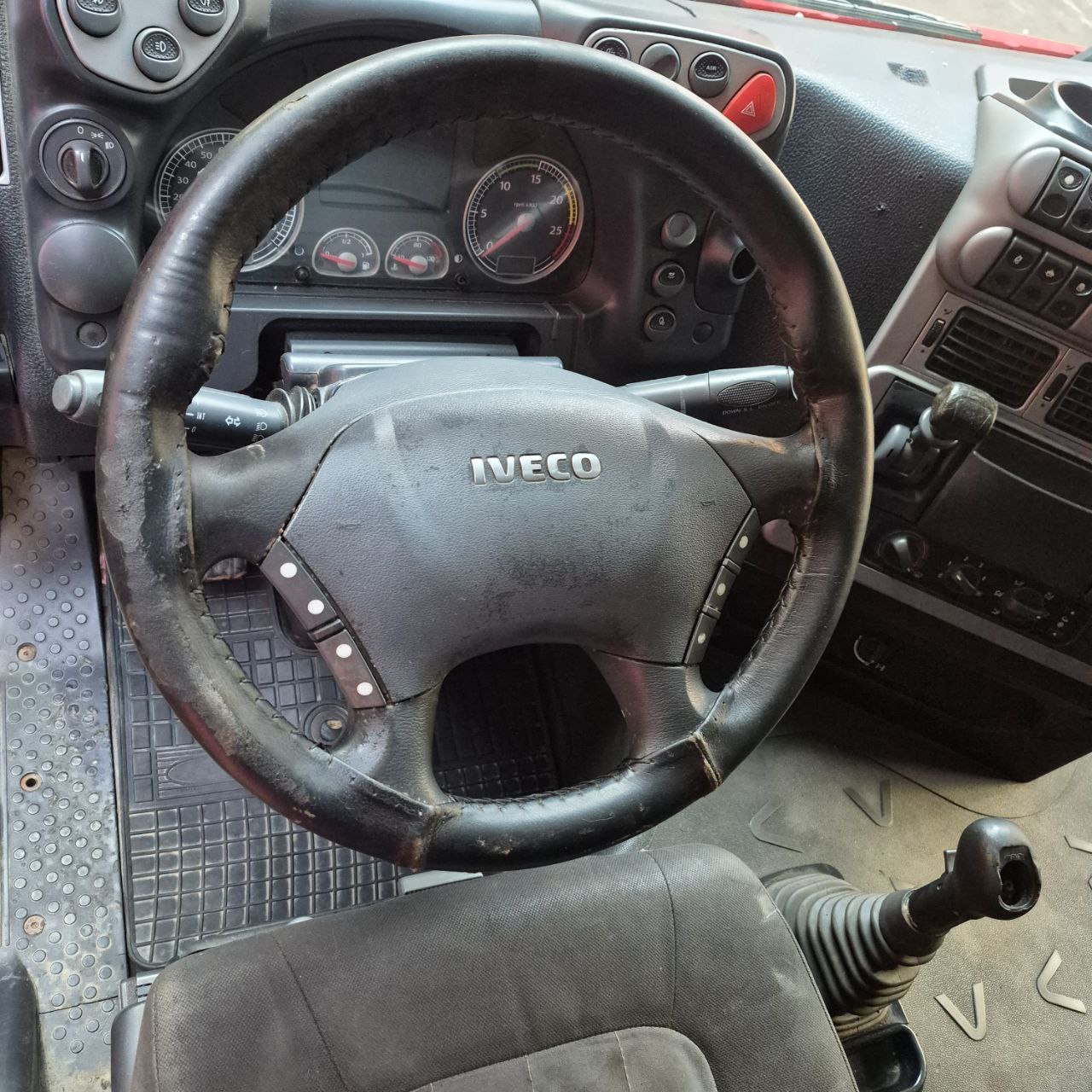 IVECO Кабина, AS, Красный, № XF445366, фото 13
