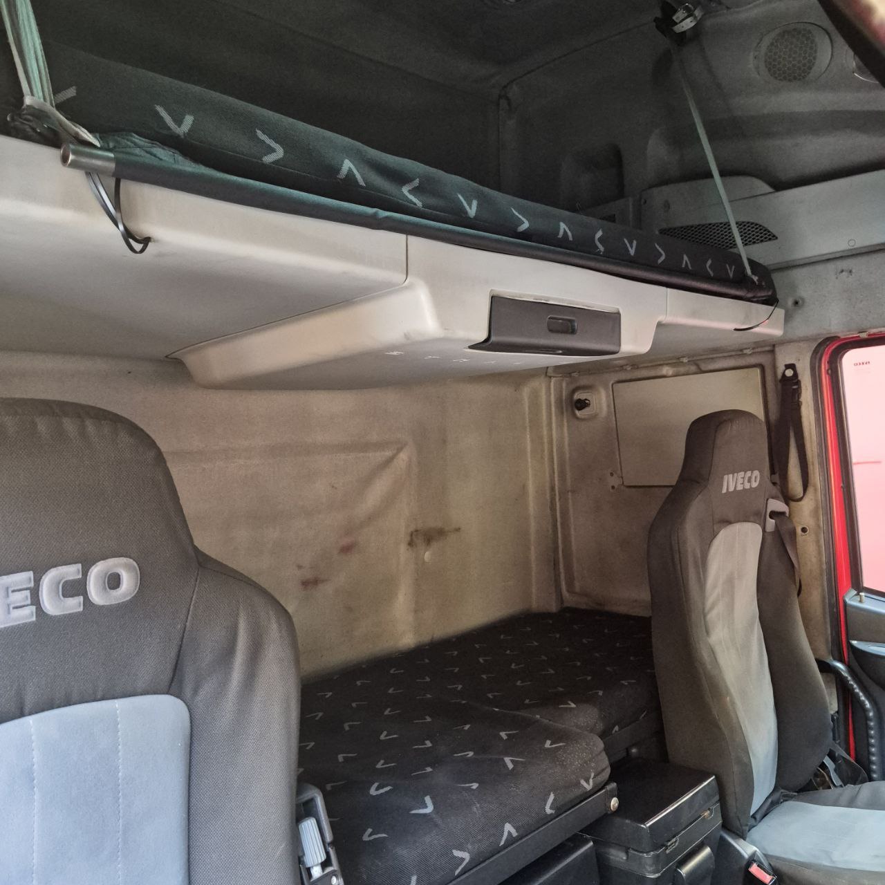 IVECO Кабина, AS, Красный, № XF445366, фото 14
