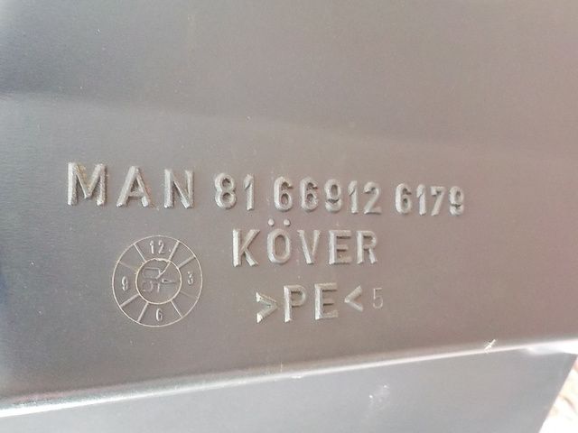 81669126179 MAN Ящик вещевой, № XF213795, фото 6