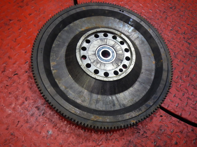 21184874 VOLVO Маховик, № XF396881, фото 3