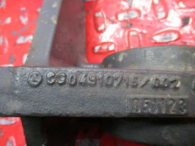 9304910715 MERCEDES Кронштейн глушителя, № XF281401, фото 4