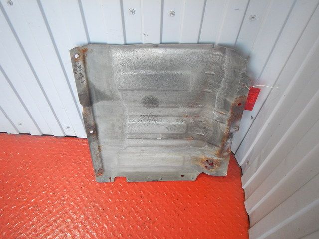 21133243 VOLVO Защита глушителя, № XF391031, фото 3