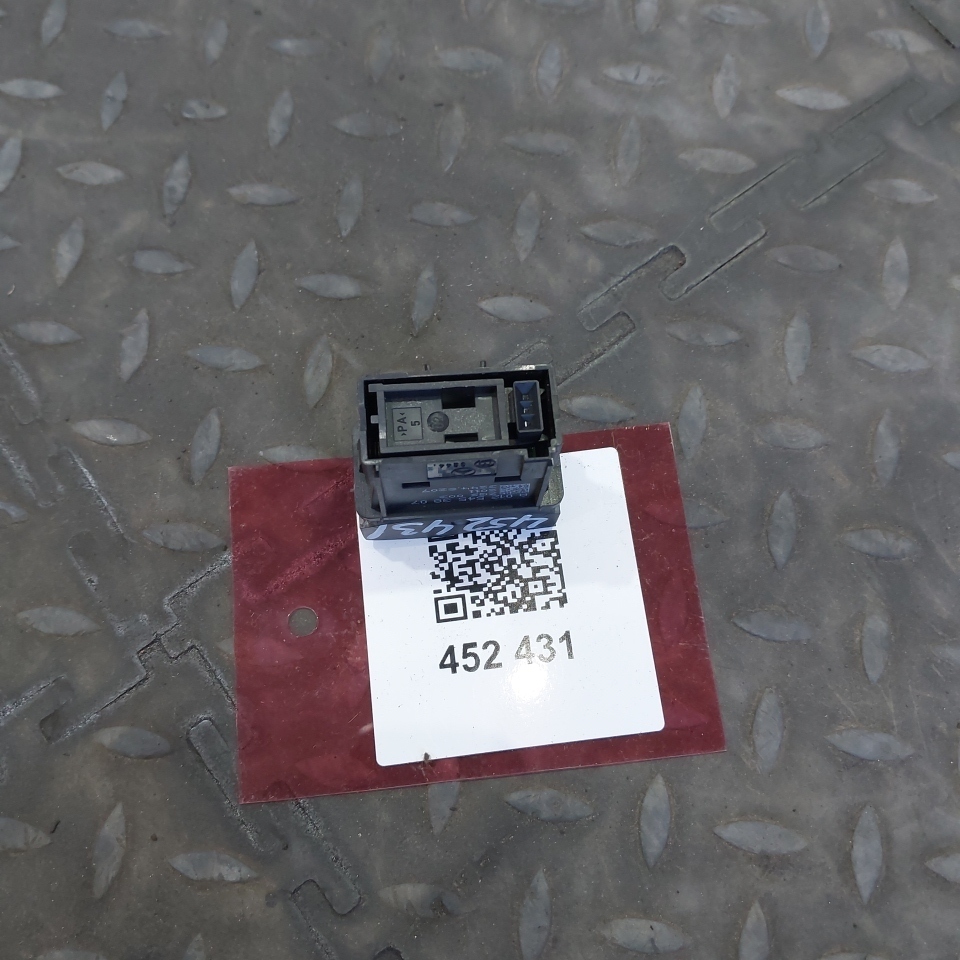 0125453807 MERCEDES Кнопка, № XF452431, фото 4