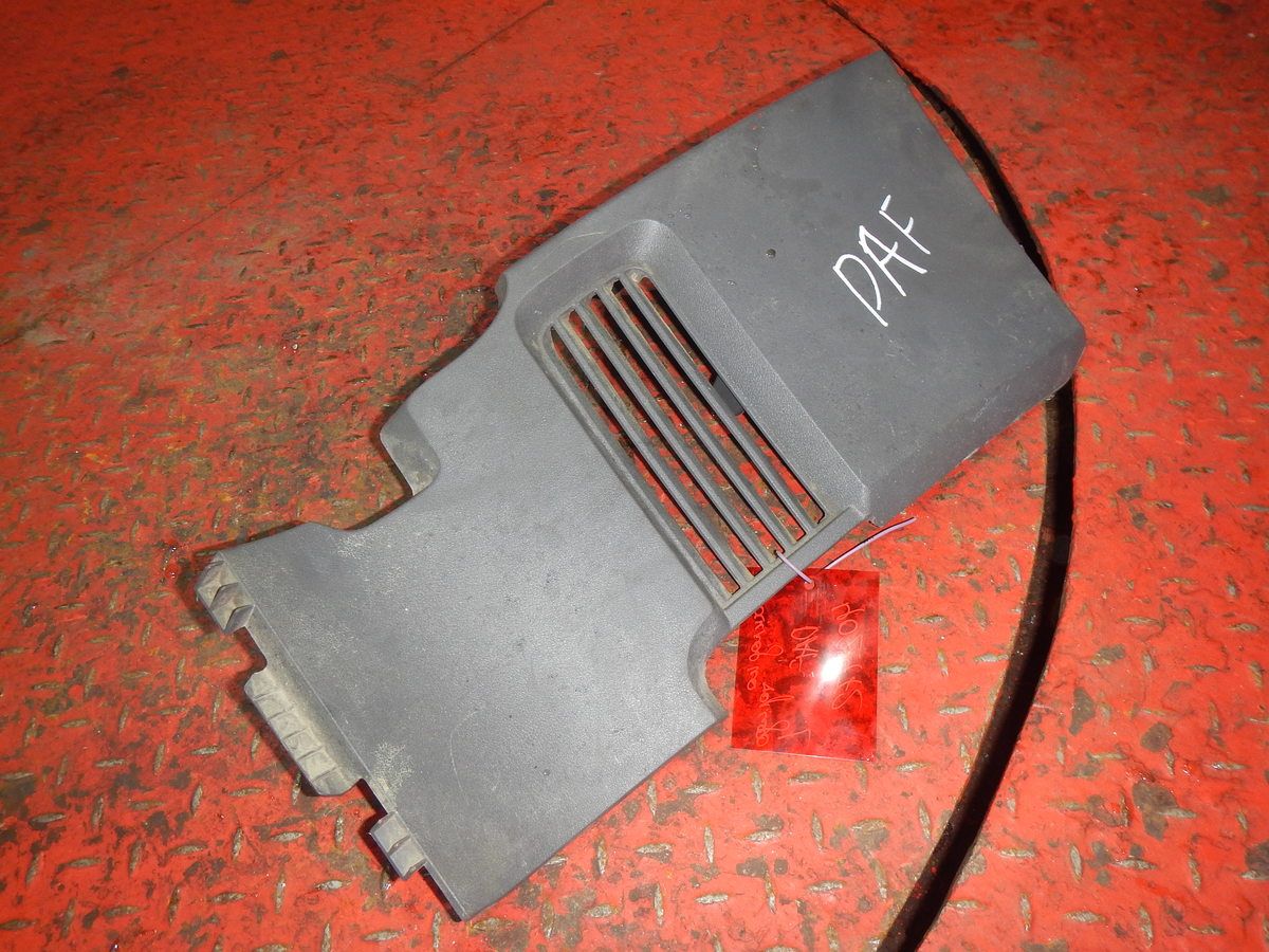 1830331 DAF Накладка торпедо, № XF402472, фото 1