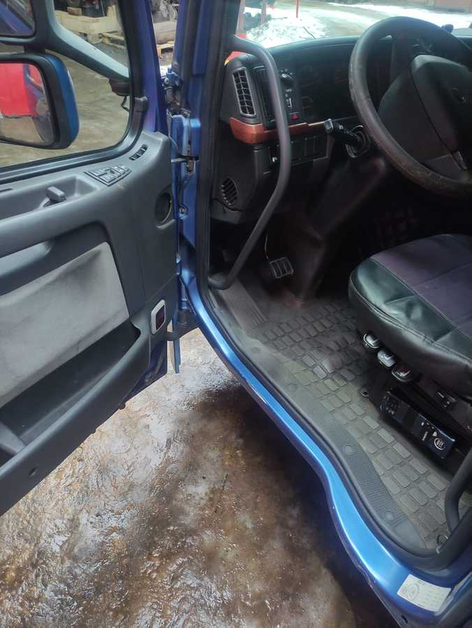 VOLVO Кабина, Globetrotter XL, № XF401269, фото 9