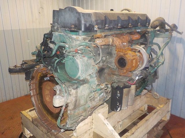 21273941 VOLVO Двигатель, D11C, 450 hp, Euro5, № XF147105, фото 1