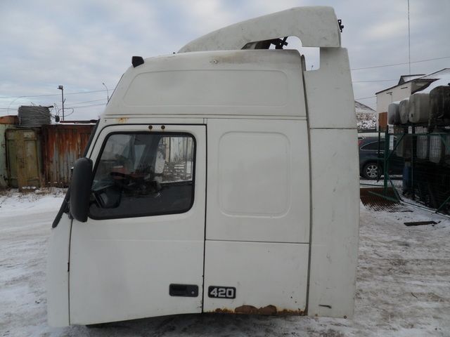 VOLVO Каркас кабины, № XF226015, фото 3