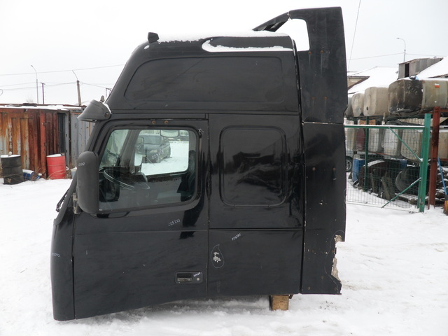 VOLVO Кабина, Globetrotter XL, № XF223768, фото 3