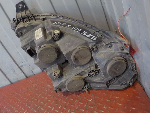 69500010 IVECO Фара правая, № XF177386, фото 4