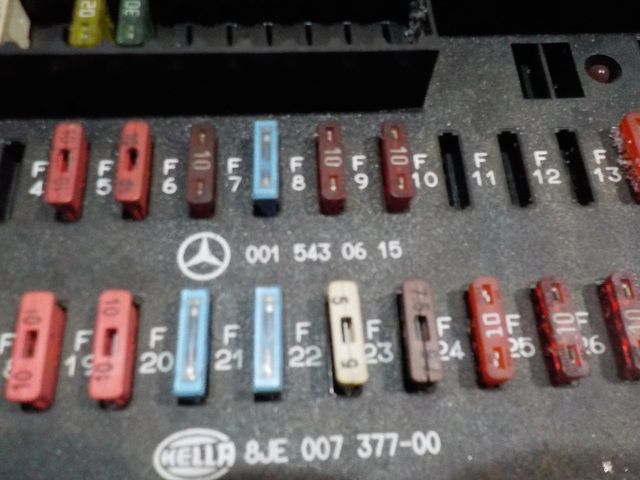 0015430615 MERCEDES Блок предохранителей, № XF153887, фото 3