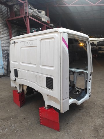 IVECO Каркас кабины, № XF171184, фото 5