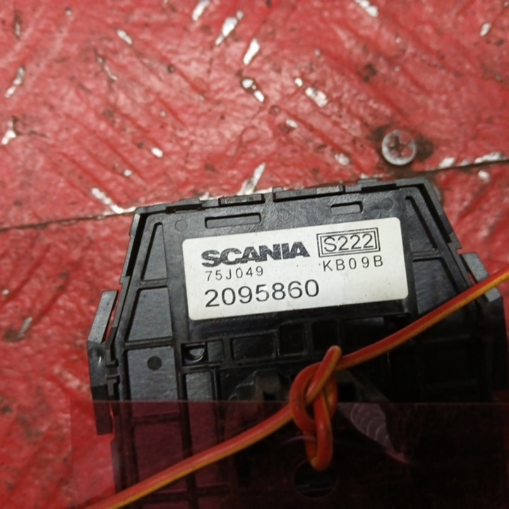 2095860 SCANIA Блок кнопок, № XF458430, фото 3