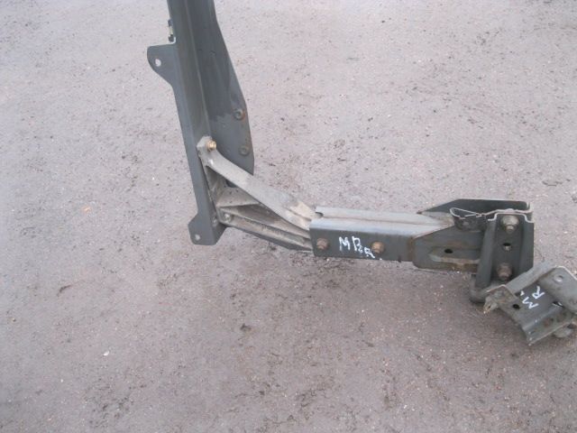 9303100809 MERCEDES Усилитель бампера, № XF10818, фото 1