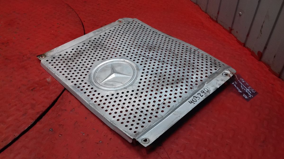 9304900230 MERCEDES Защита глушителя, № XF403290, фото 1