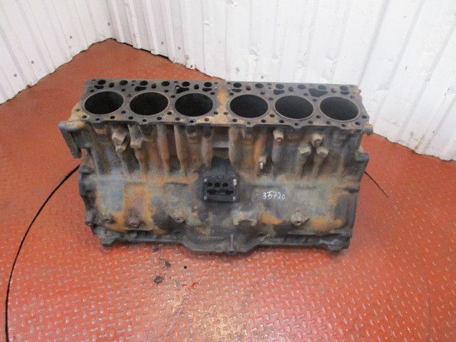 5200562846 RENAULT Блок двигателя, № XF35729, фото 7