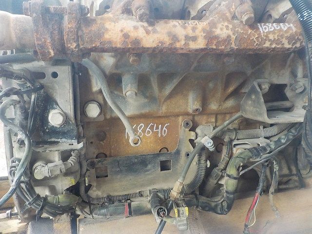 5410102005 MERCEDES Блок двигателя, № XF168646, фото 1