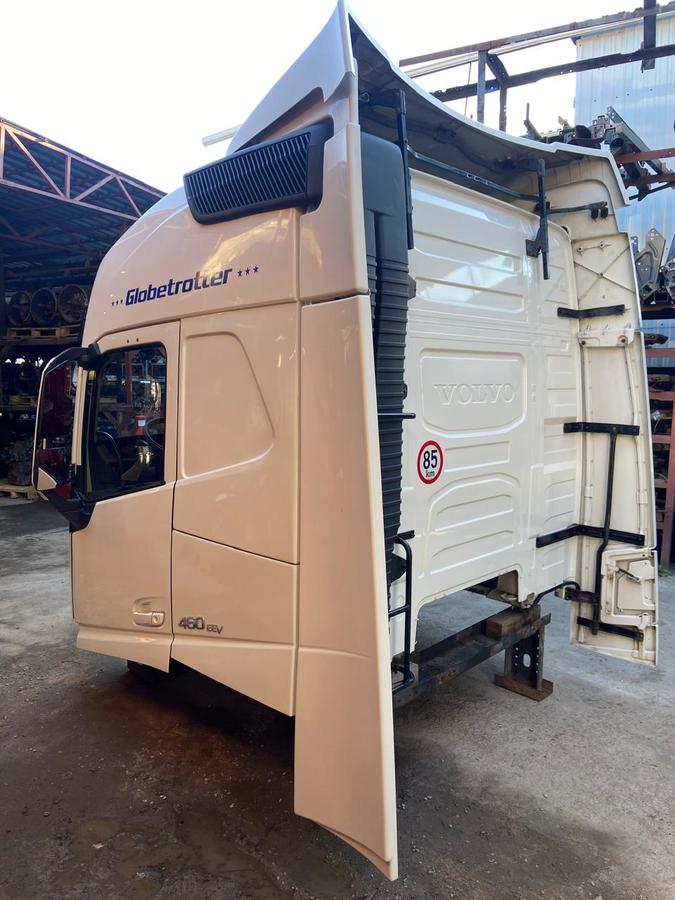 VOLVO Кабина, Globetrotter, № XF418949, фото 4